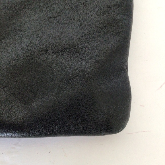 TUMI BLACK LEATHER VOYAGEUR CROSSBODY BAG - Picture 16 of 17